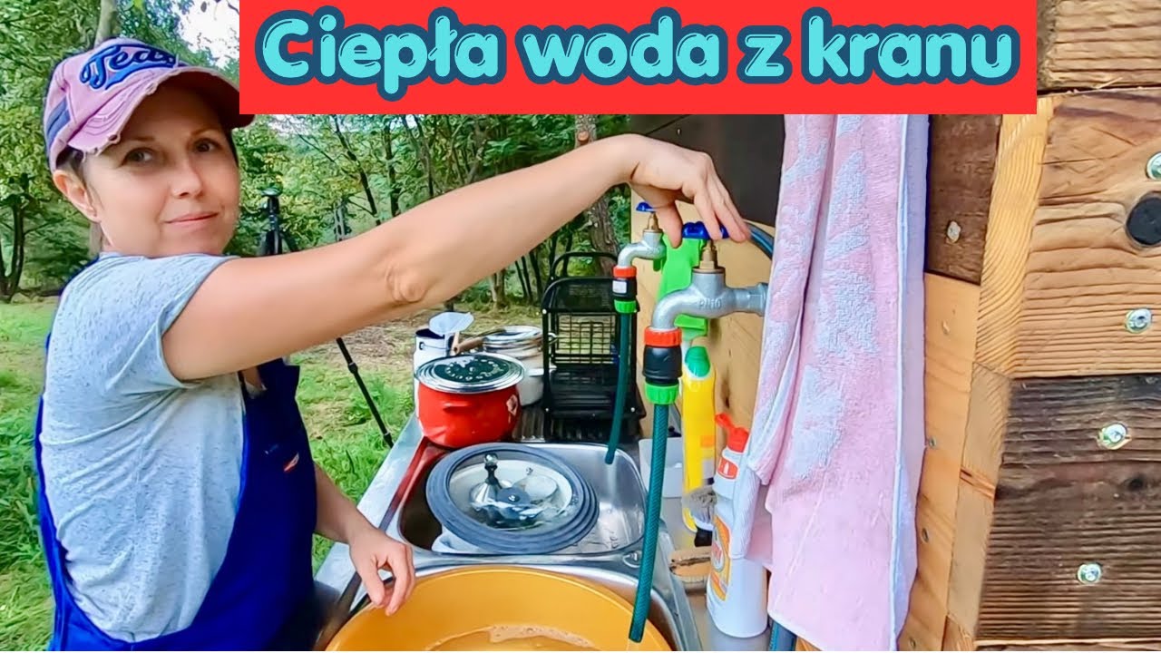 Ciepła woda pod prysznicem
