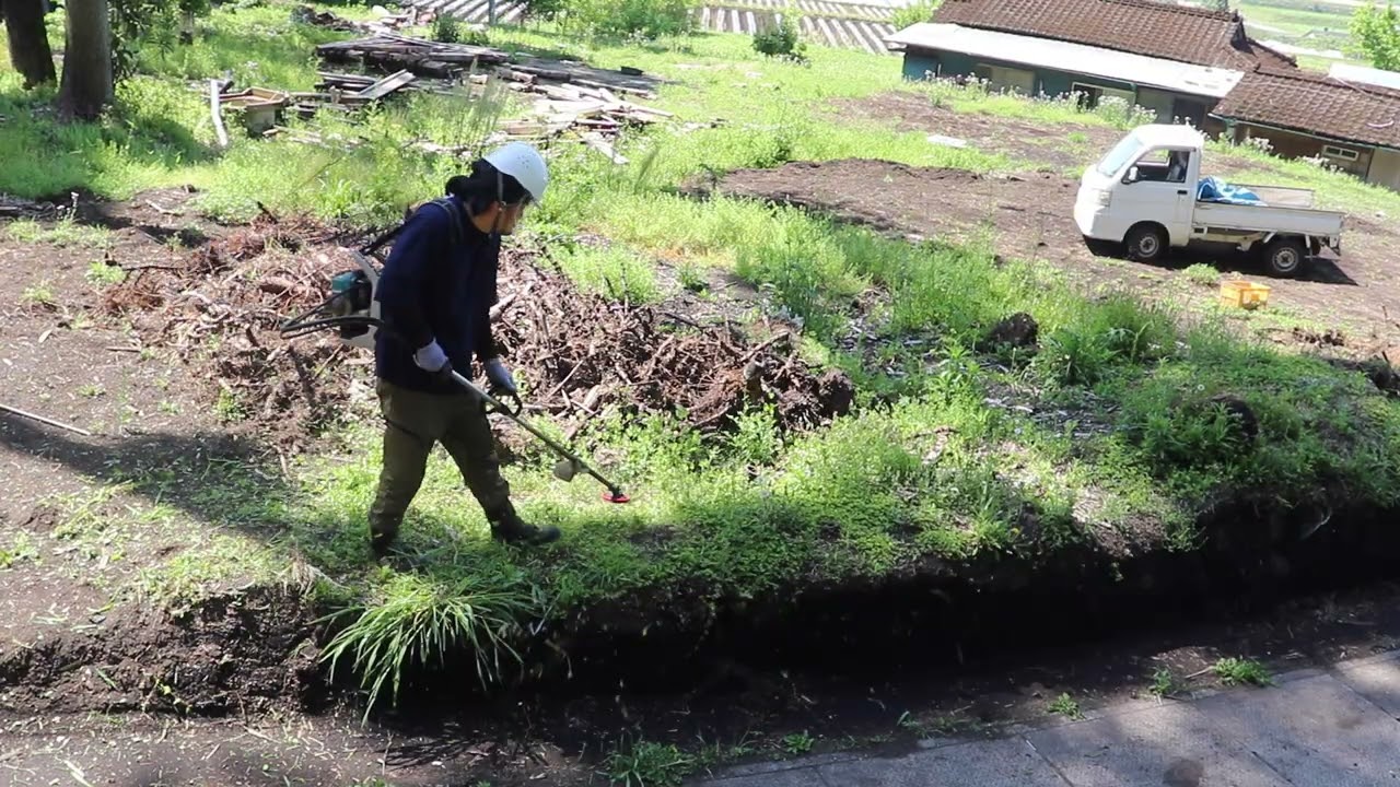 竹藪も草だらけ⁉春草をナイロンコードで一掃して爽快感MAX‼