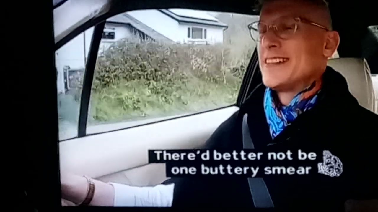 BBC Comedy - IZZIE BALMER & MARK HILL - Sits On Croisaants - Antiques Road Trip S27 E7