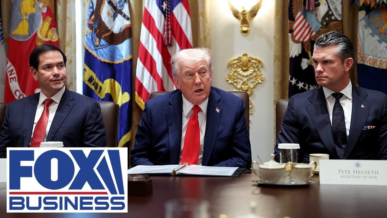 Trump holds CRITICAL Cabinet meeting at Camp David