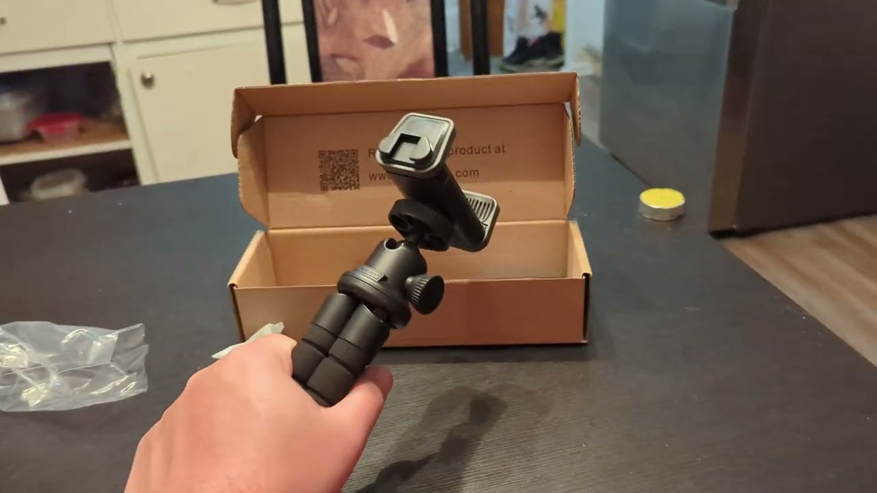 UBeesize Phone Tripod Stand Unboxing & Trying It Out