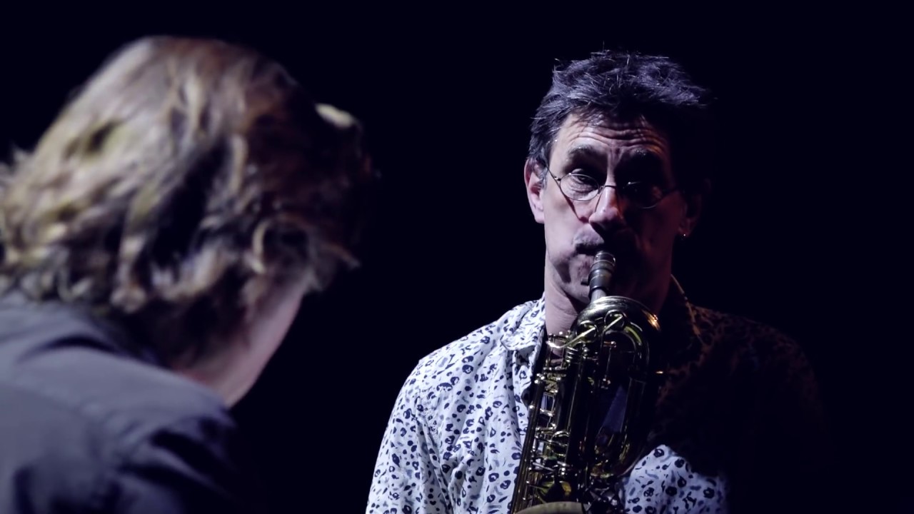 EPK Body and Blues   Eric Séva