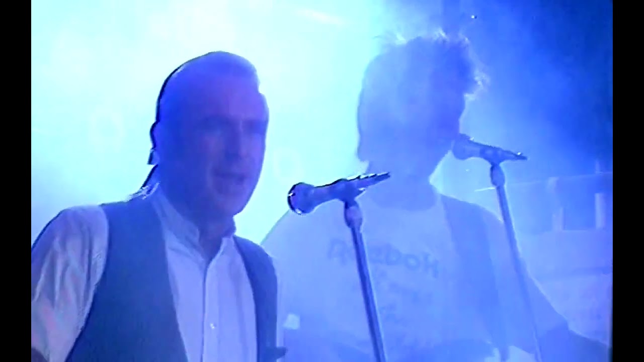 Status Quo - Rollin' Home (1986 live HD)