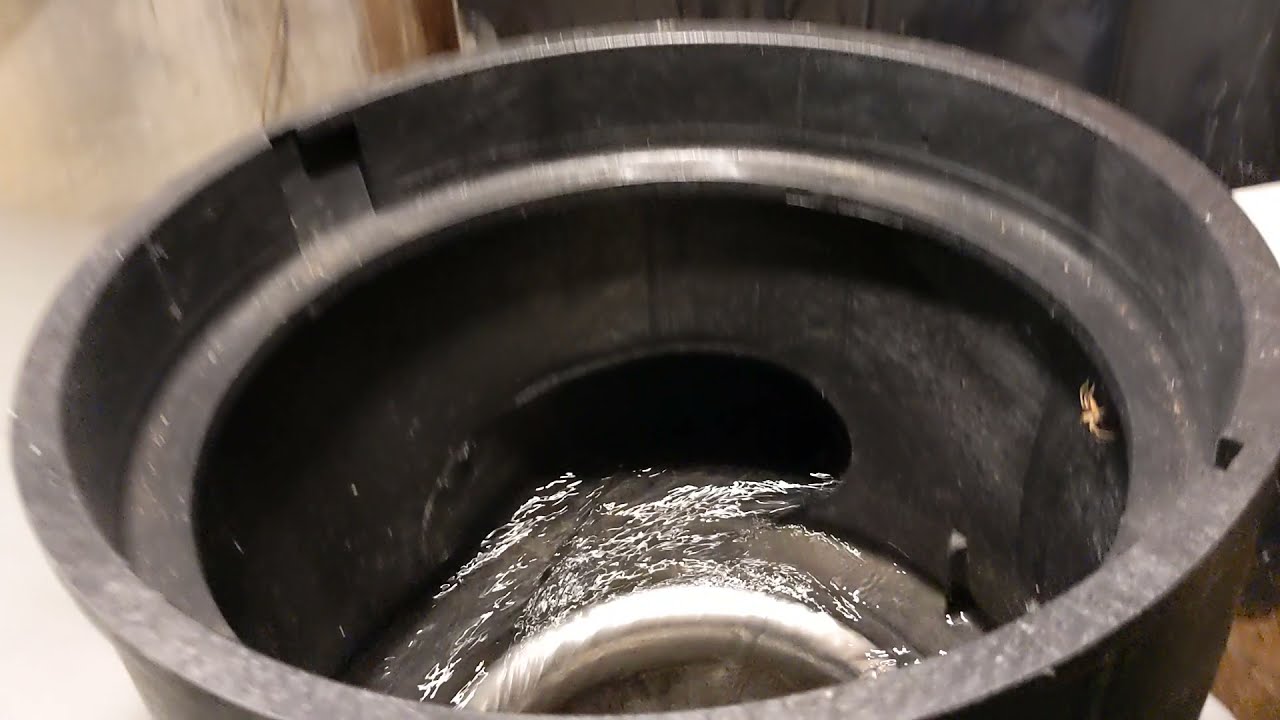 WISY rainwater filter in action!