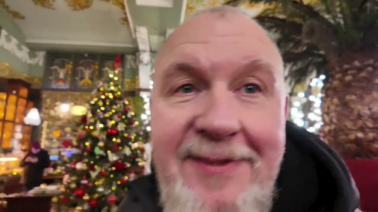 ПРОГУЛКА ПО НЕВСКОМУ ПРОСПЕКТУ ДО ДВОРЦОВОЙ ПЛОЩАДИ. 