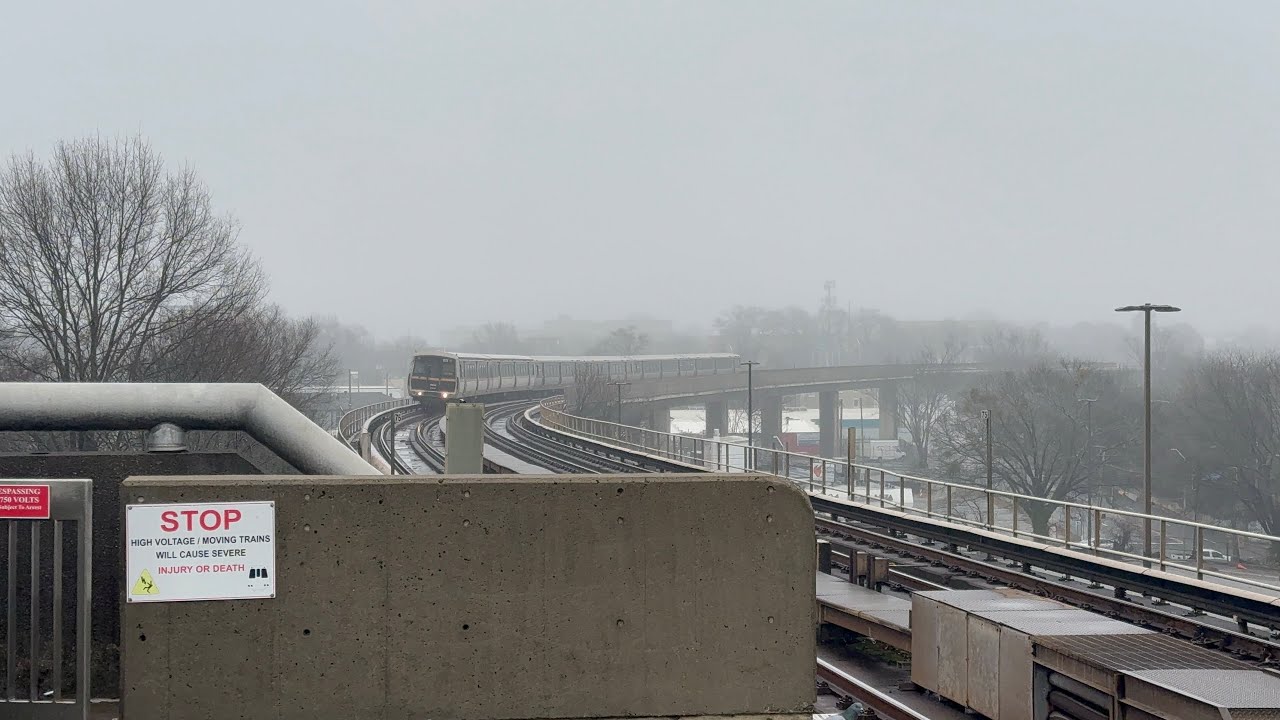 MARTA | Red & Gold Line Trains at West End