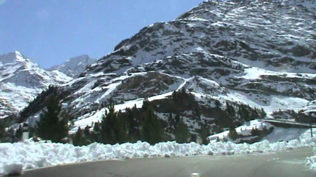 SS300 above Bormio - the first bit