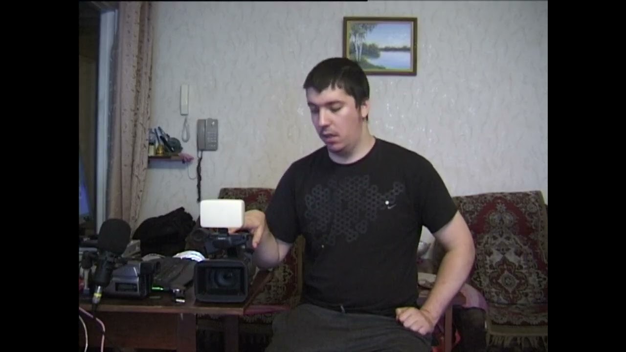 Обзор на видеокамеру SONY HDR AX2000