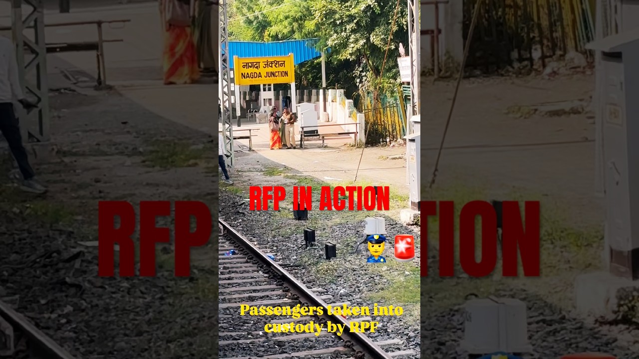 chain pulled by passengers of a non stop train at nagda jn,all are taken to RPF custody #offense