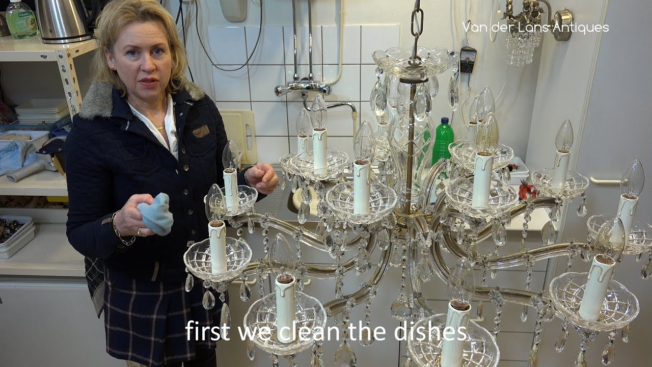 Lans Antiques, cleaning chandelier
