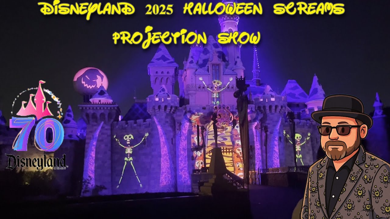 Halloween Screams Projection Show Disneyland | Halloween at Disneyland