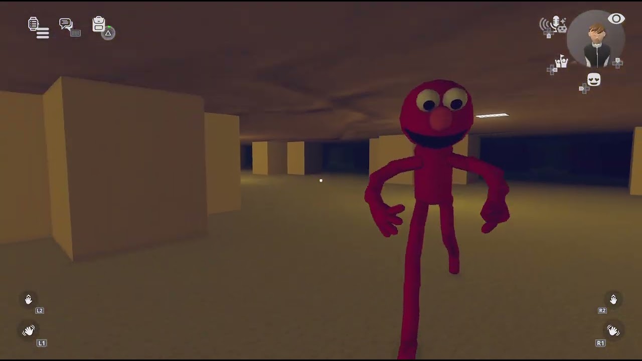 أنا في غرفة نوم وفي صبورة Rec Room