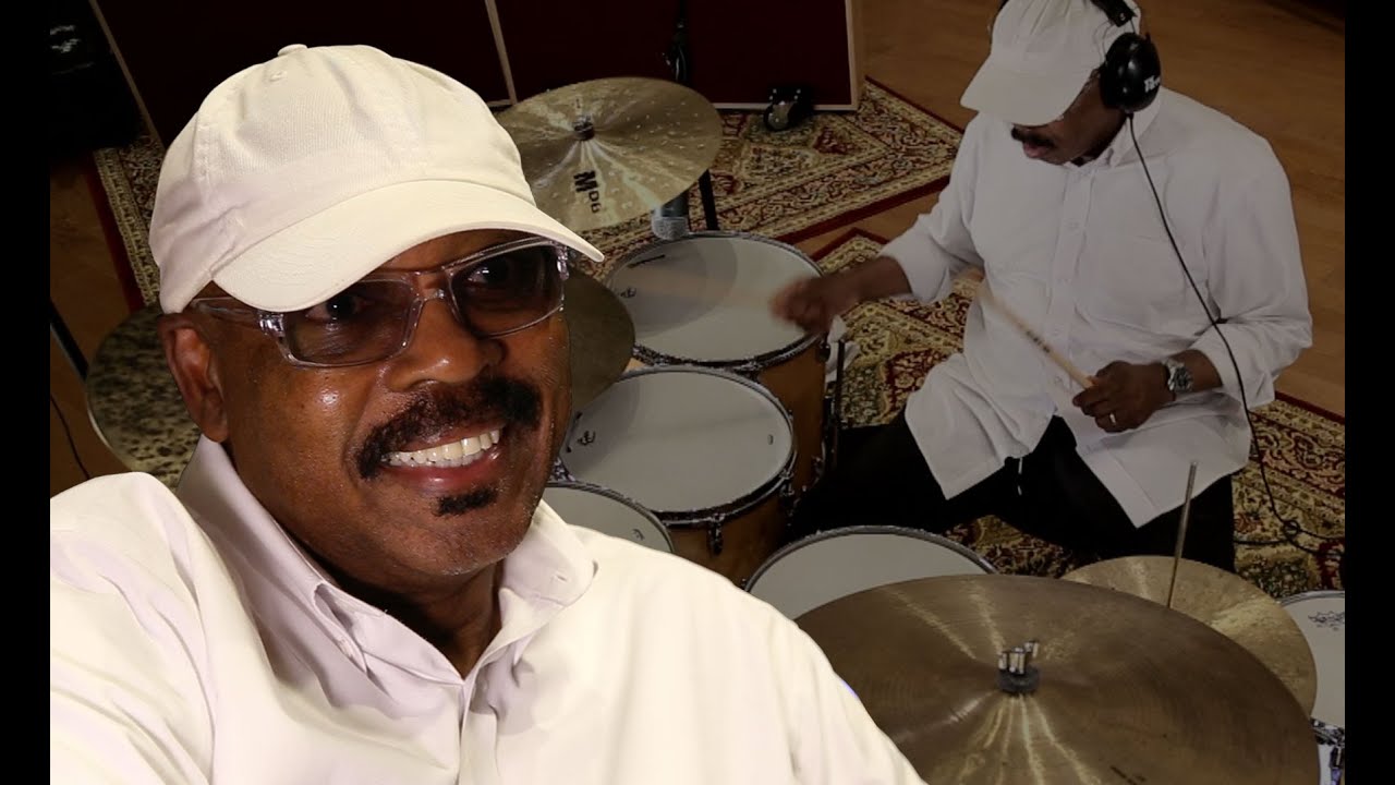 Performance Spotlight: Harvey Mason - 