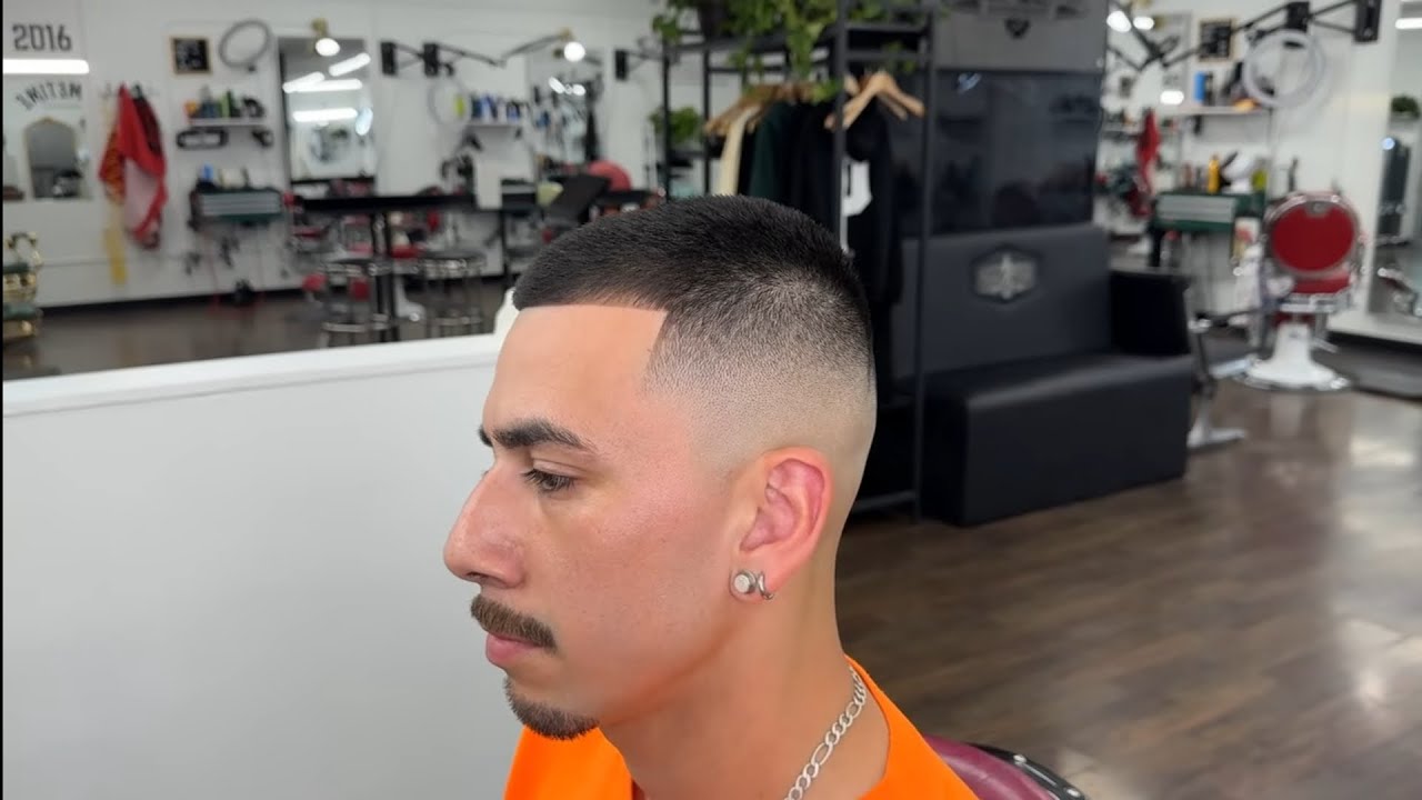 La Tecnica Secreta Del Buzz Cut Que Los Barberos Usan