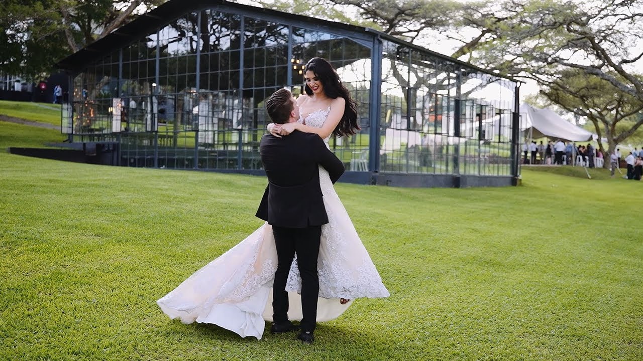 Emotional Vows That Will Bring Tears to Your Eyes | Marlu & Marc's Wedding Film at Whispering Thorns