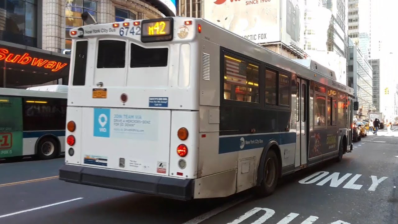 MTA: 2006 Orion VII 07.501 Gen-2+ OG Hybrid-Electric Low Floor [6742] M42 bus