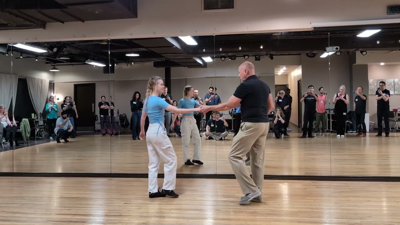 West Coast Swing @ Studio 22 with Wes Neese 20260204 220012185