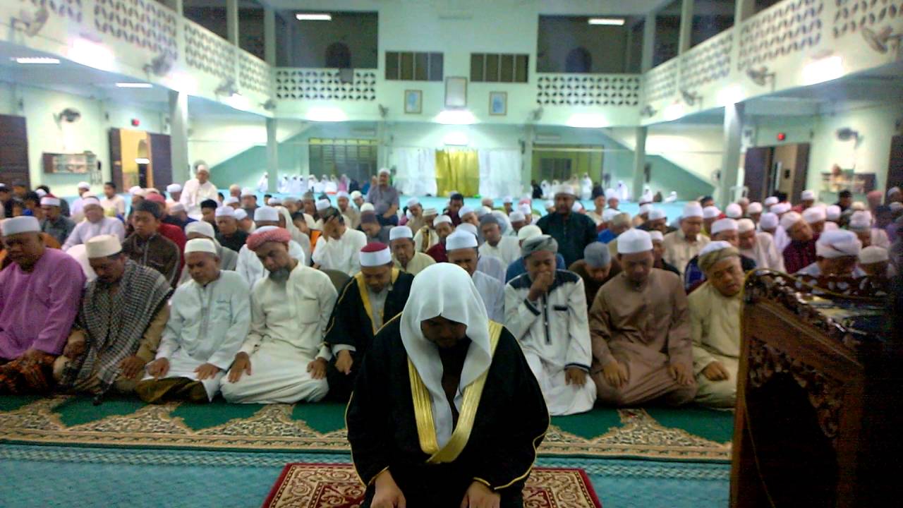 Sheikh Abdul Karim Omar Al-Fatani Al-Makki Solat Subuh 01.05.16 Masjid Nurul Amin Kg Delek Klang