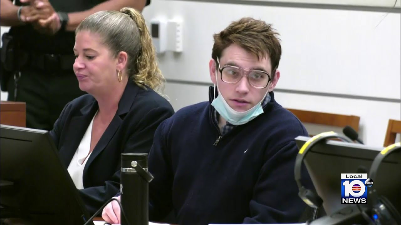 Witnesses: Parkland school shooter was 'chaos' in middle school