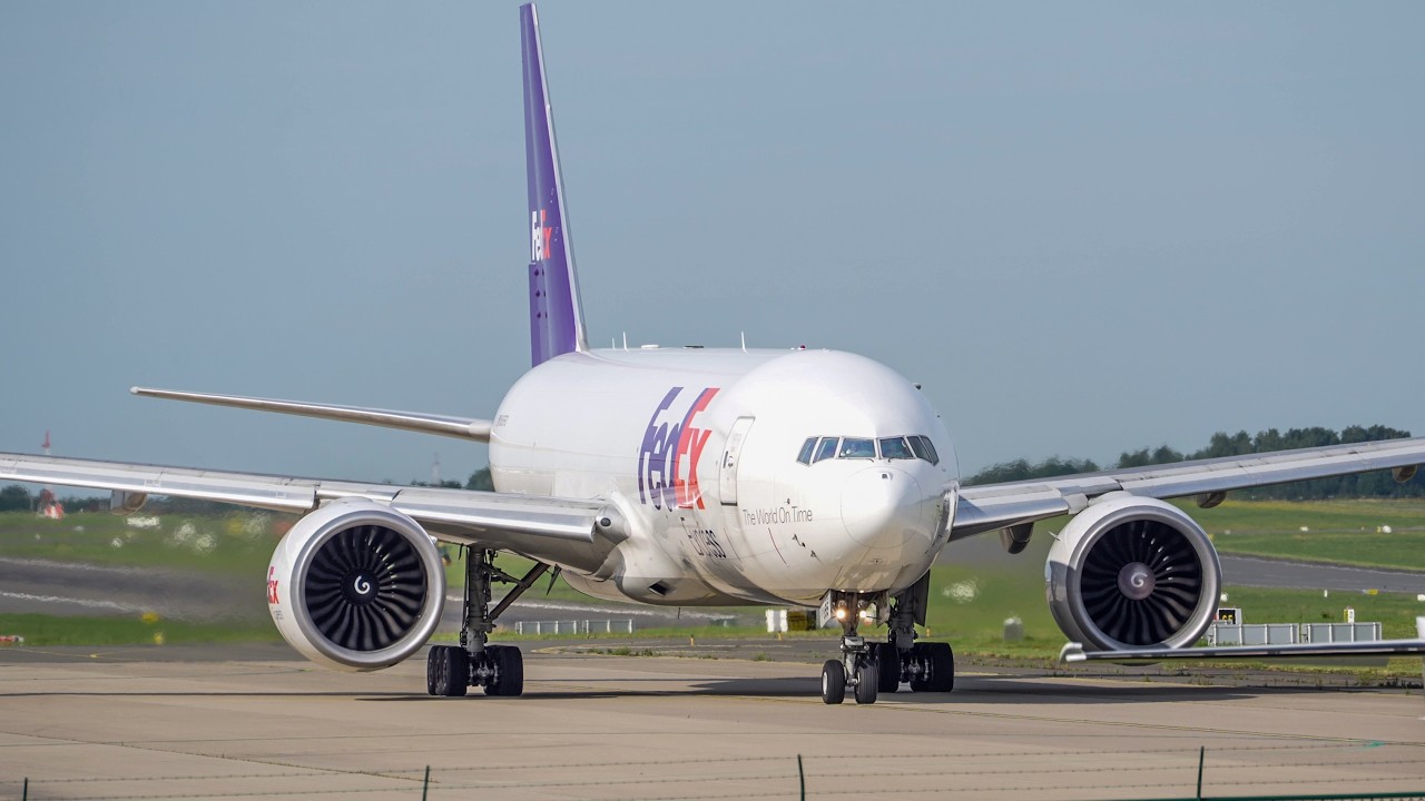 16 MIN of HEAVY CARGO PLANE SPOTTING at LIEGE AIRPORT (EBLG) | B747, B777, B767..