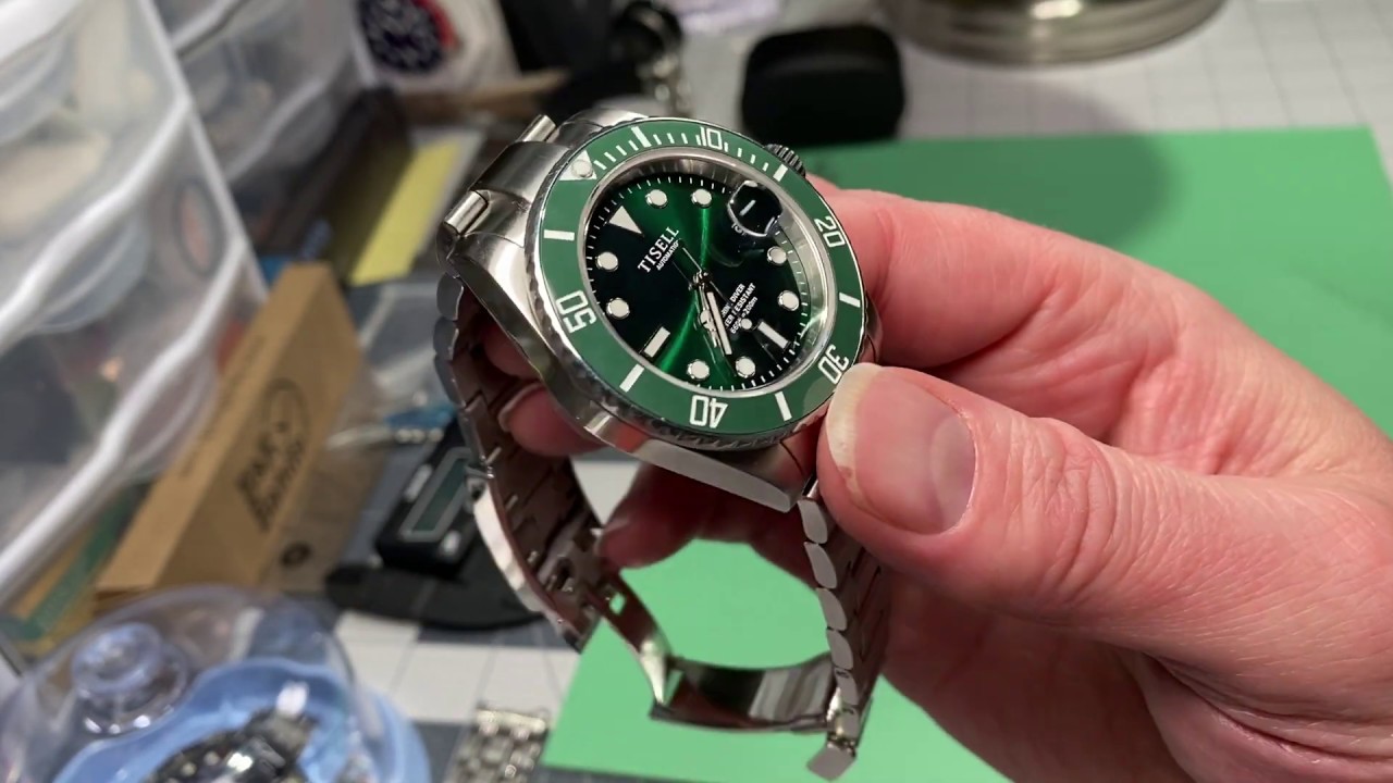 Tisell Green Diver Watch Review.  Best Rolex 
