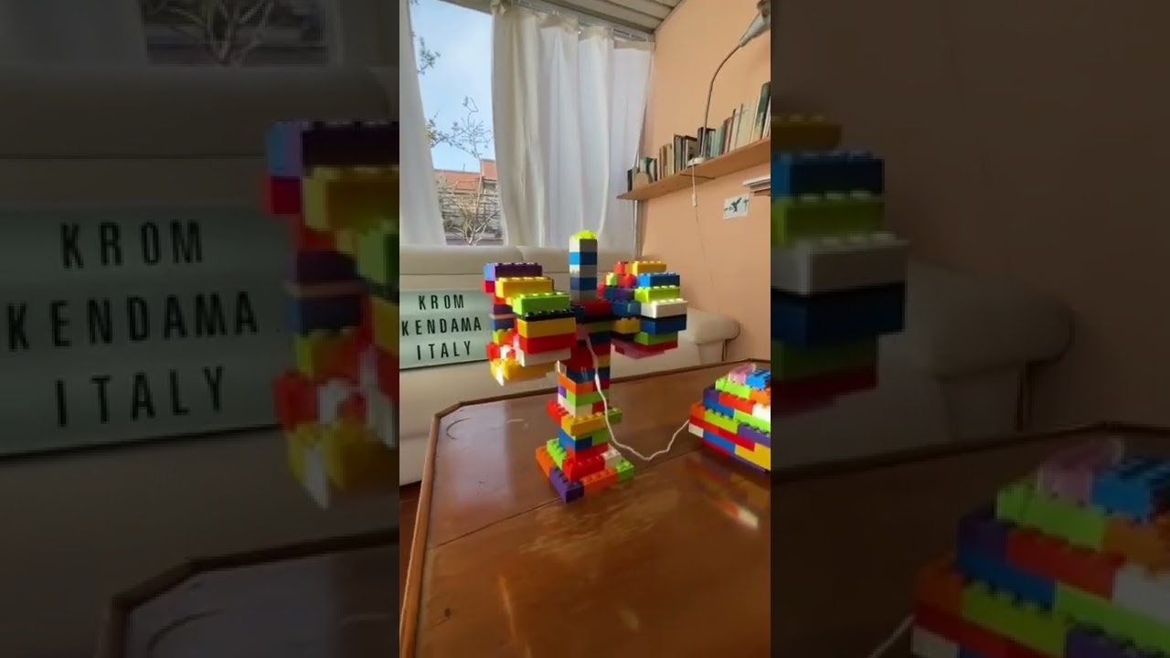 LEGO KENDAMA?! 🟦🟥🟨 