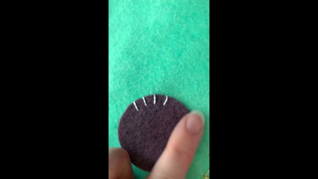 How to // Whipstitch in Felt Appliqué