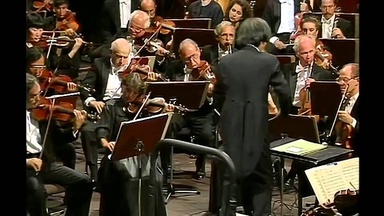 Bartók Béla : Concerto for Orchestra - IV. Intermezzo interrotto ( 4 / 5 )