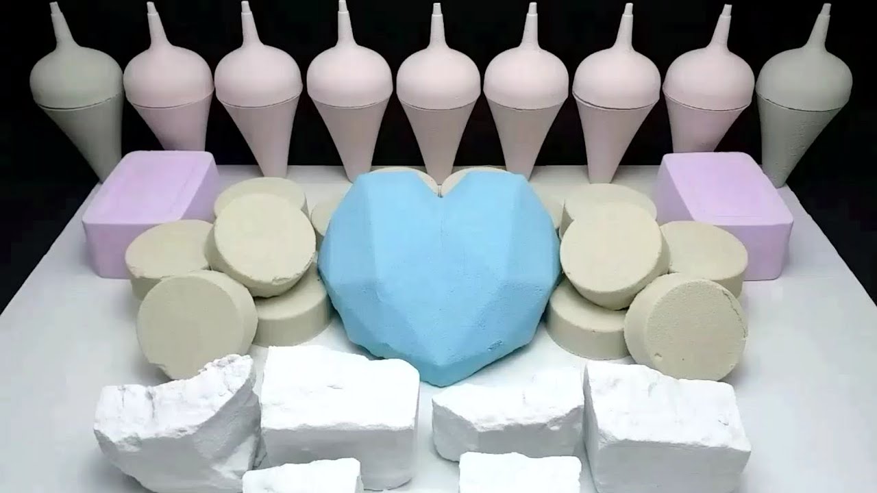 Crushing baking soda ASMR with a charming Colorful shapes