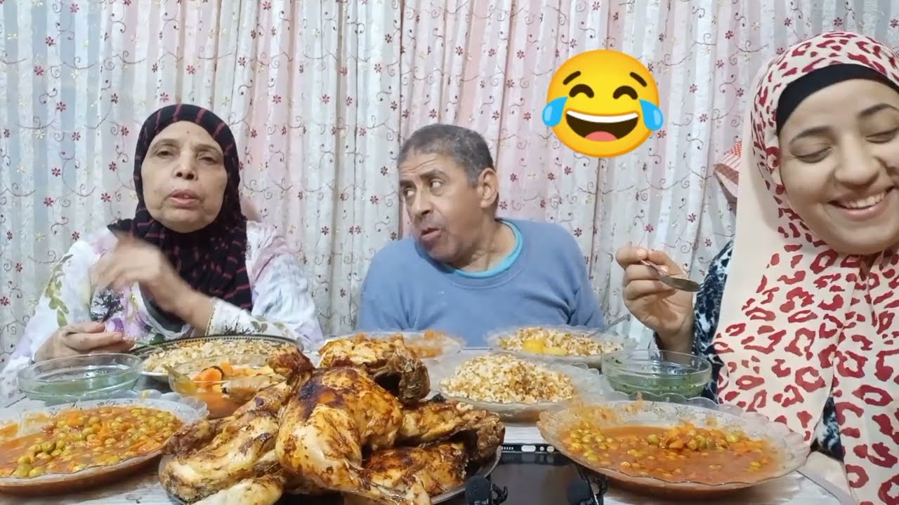تحدي اكل افخاد الفراخ المشويه مع البسلة والملوخية كان قبل الولادة الصعبة قبل ما يحصل لها البهدلة 😠