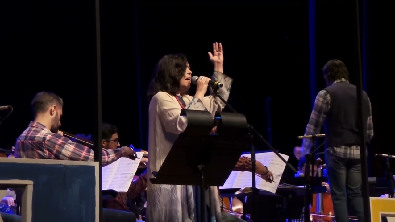 Foi Deus Quem Fez Você - Amelinha e Orquestra Sinfonica da Bahia @amelinha