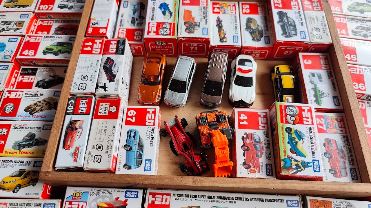 トミカの音で癒されるASMR～穏やかなトミカの世界 | Biggest Diecast Car Collection of Tomica!