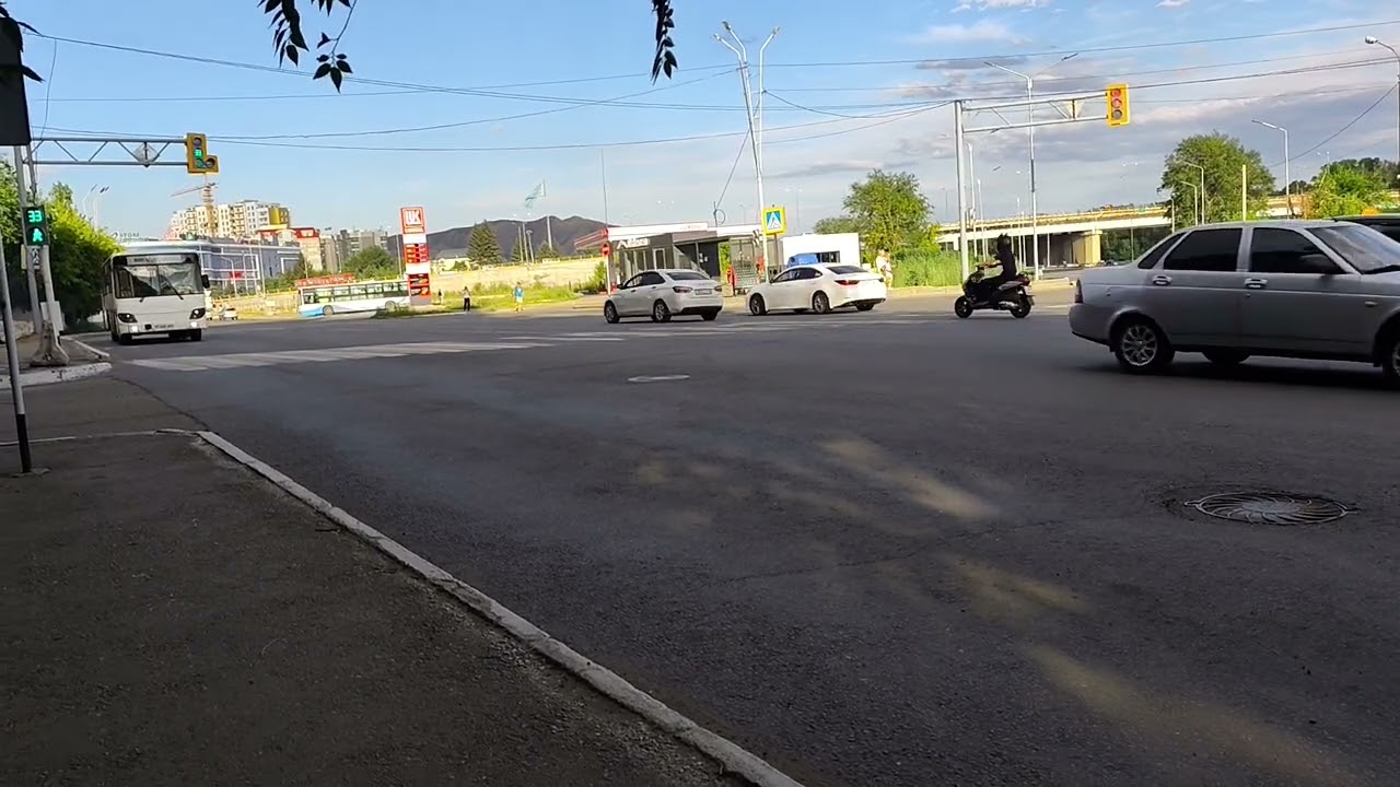 Усть-Каменогорск. F 440 AO Daewoo BS106(СемАЗ) маршрут 39