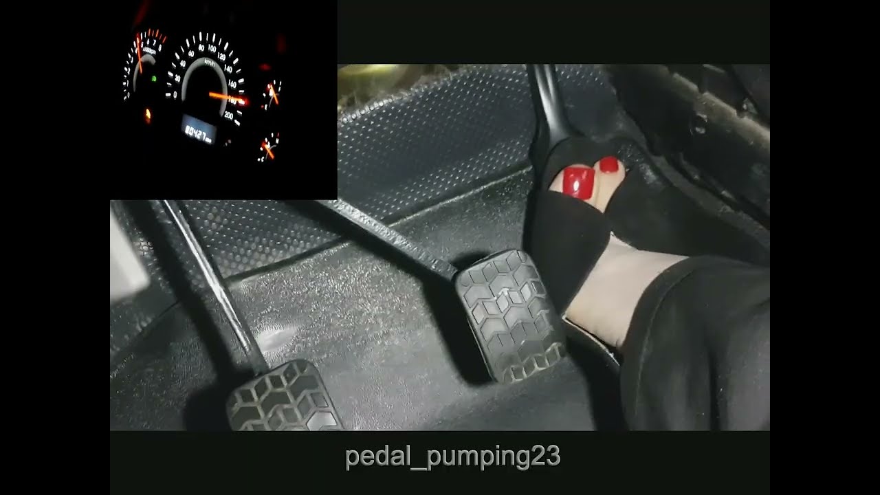 fast driving in heels pedal pumping max speed 200 km/h