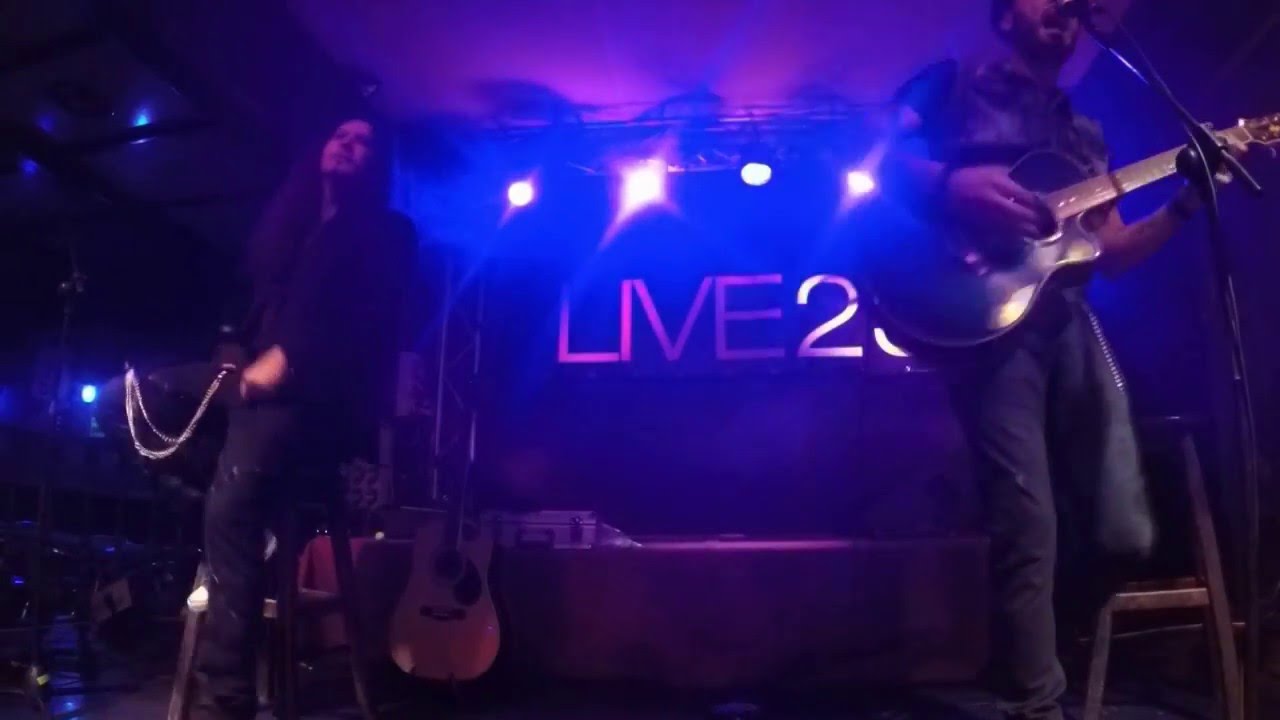 Highway to Hell Acoustic (AC/DC cover By MiniJam)