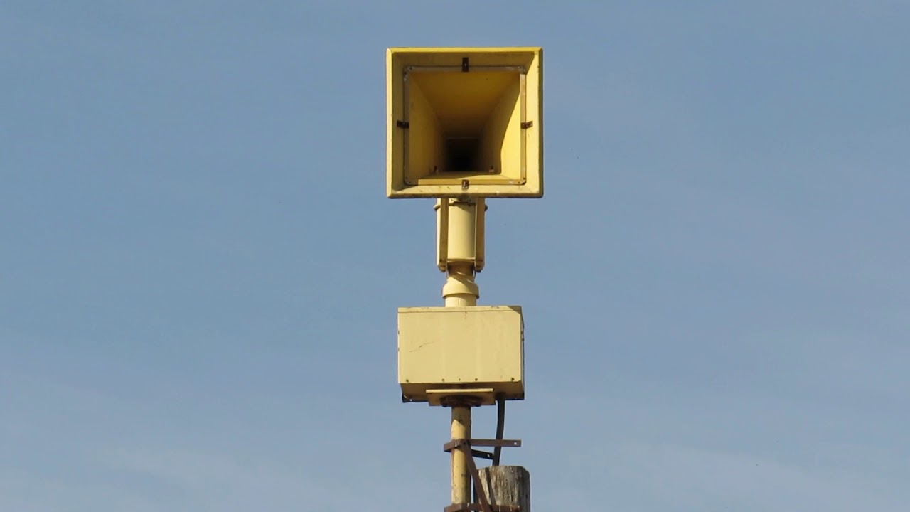 Lawton, OK Siren Test | Federal Signal Thunderbolt 1000BT (2min Alert) | 11/25/2019