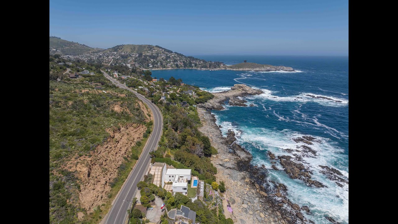 Espectacular Sitio en Primera Línea en #Zapallar Norte | Engel & Völkers