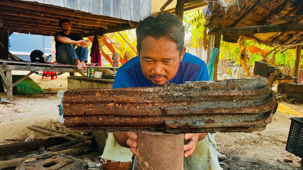 Knife Making - Forging A Powerful CLEAVER From The AXLE