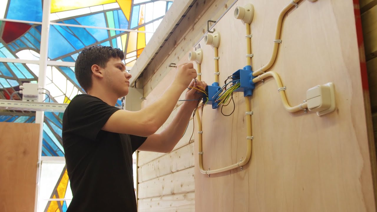 VISTA college | Elektrotechniek