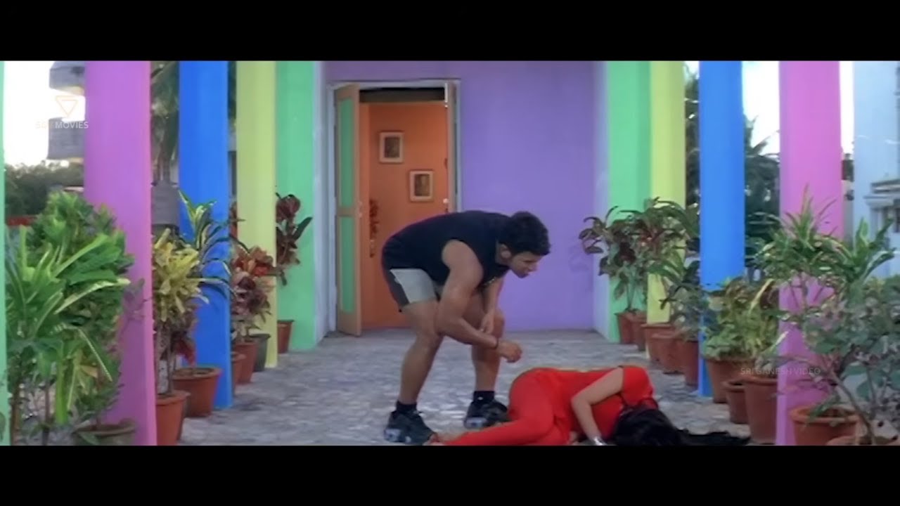 ಹಲೋ ಸತ್ತೋಗಿದಿಯ, ಇಲ್ಲ ಉಸಿರು ಆಡ್ತಾಯಿದಾಳೆ | Devil Puneeth Comedy Scene | Abhi Kannada Movie Part 01