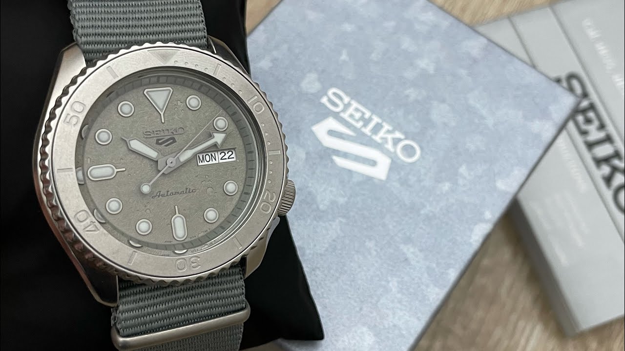 Seiko Automatic Gray Dial Gray Strap Men&rsquo;s Watch SRPG61K1 (Unboxing) @UnboxWatches