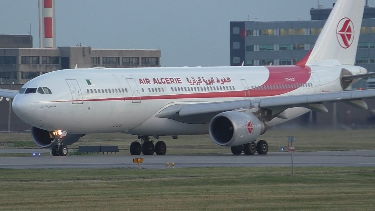 Air Algérie A330-202 [7T-VJY] Taxi and Takeoff from Montréal-Trudeau ᴴᴰ