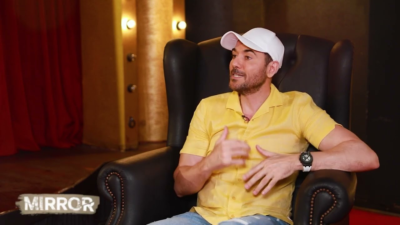 أختي مـ ـاتت وأمي تعبت نفسياً.. أحمد عز يتحدث للمرة الأولى عن شقيقته وتفاصيل وفاتها