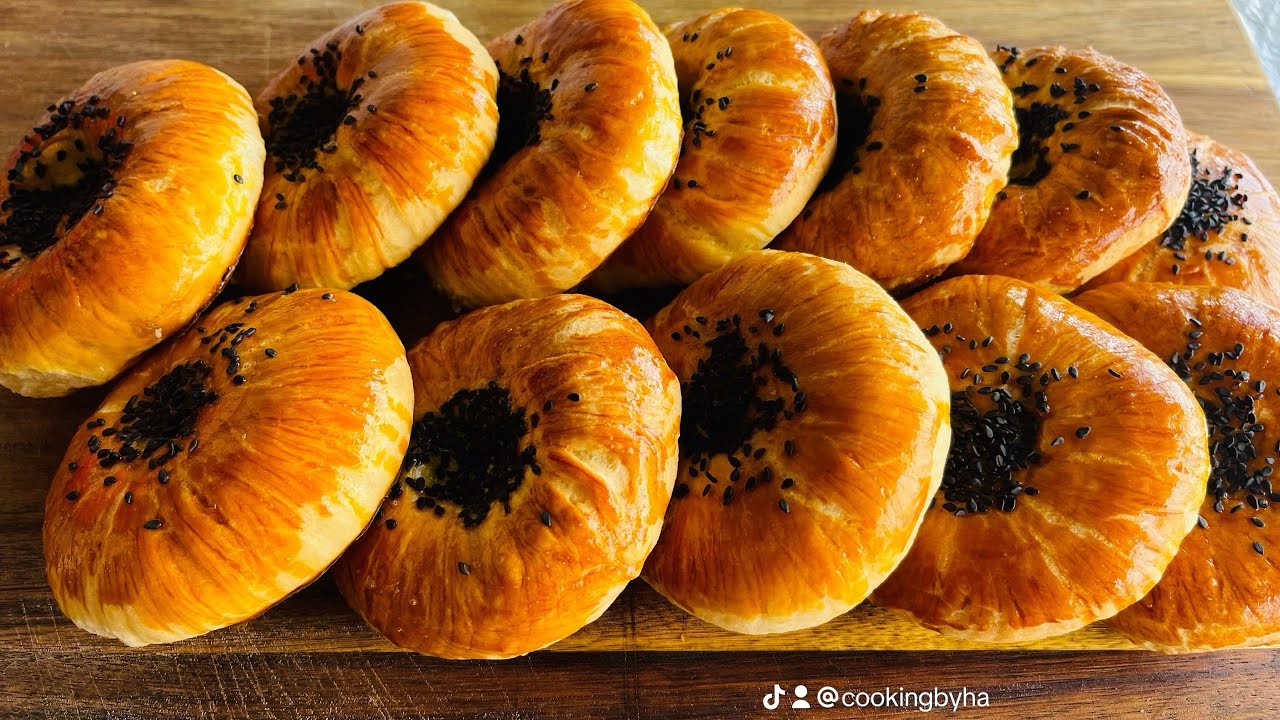 کلچه نمکی مخصوص عید ( کلوچه شور ) Sugar-free cookies for Eid(Salty cookies)