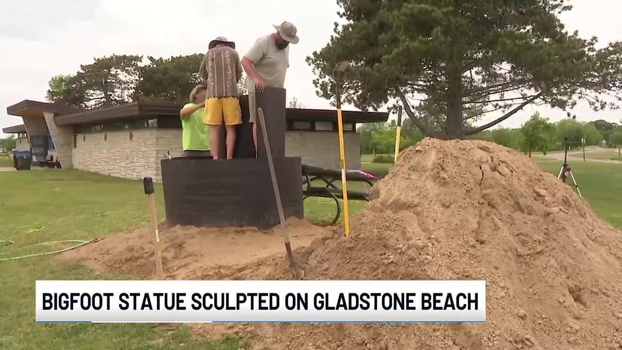 Bigfoot statue sculpted on Gladstone Beach