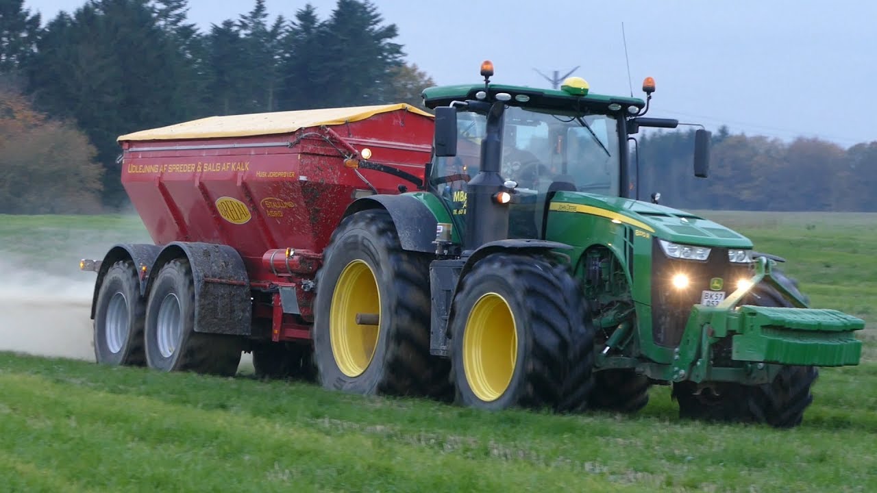John Deere 8370R Spreading Lime w/ Bredal K-165 Spreader | Danish Agriculture 2017 | MBA Agro