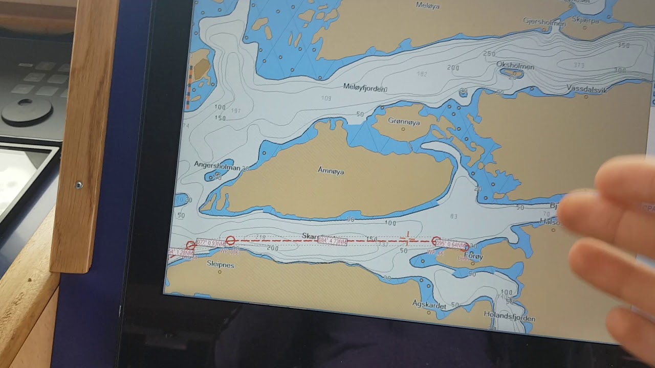 ECDIS MARIS 900