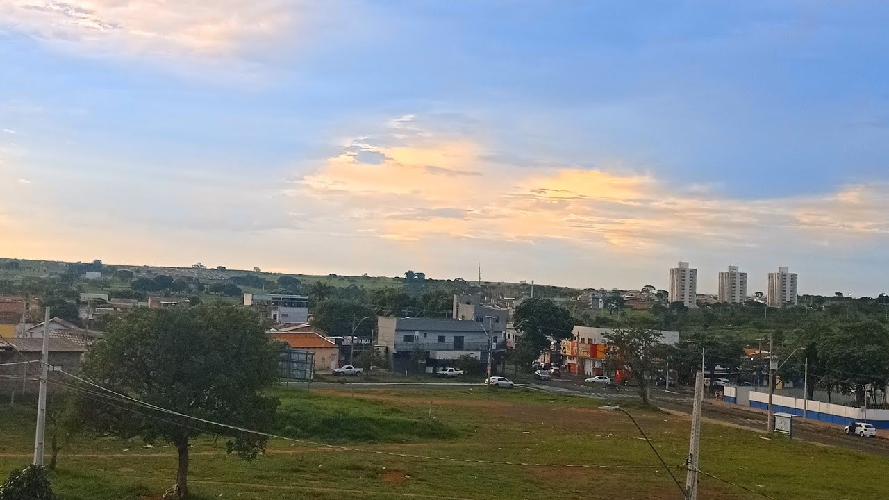 EU NAS REDES está ao vivo! Boa noite galerinha.