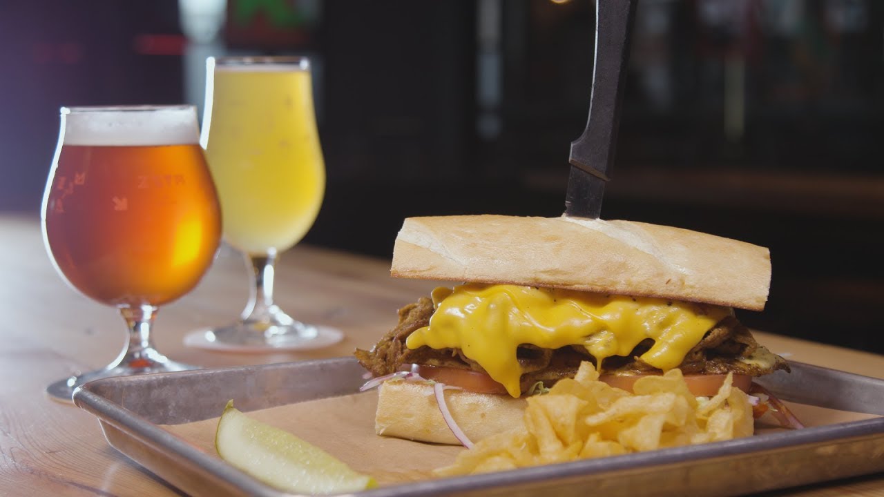 Chicago&rsquo;s Best Brew Pubs: Marz Community Brewing Company