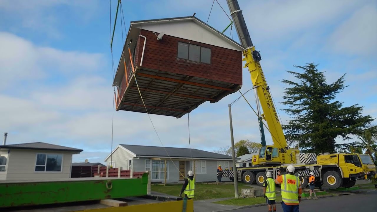 Houses On The Move